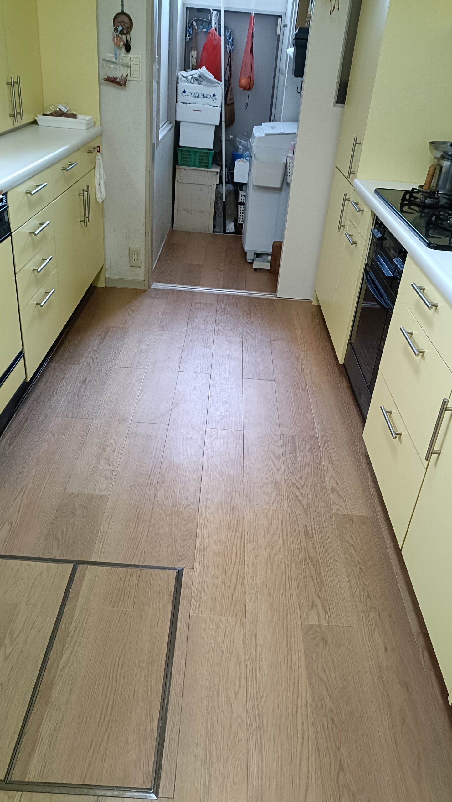 相模原市でキッチンのフロアタイル施工を行いました！