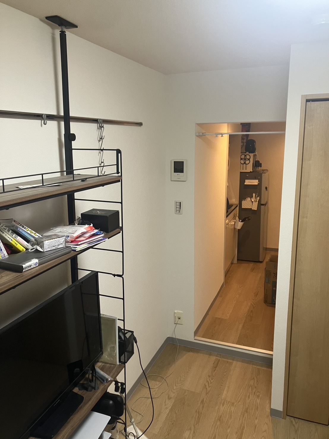 【川崎市】漏水によるフロアタイル張替え・クロス張替え工事が完了しました！